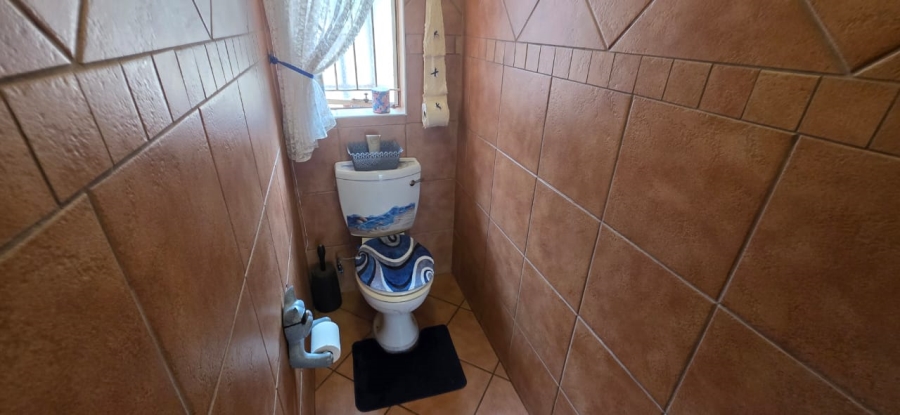 3 Bedroom Property for Sale in Flimieda North West